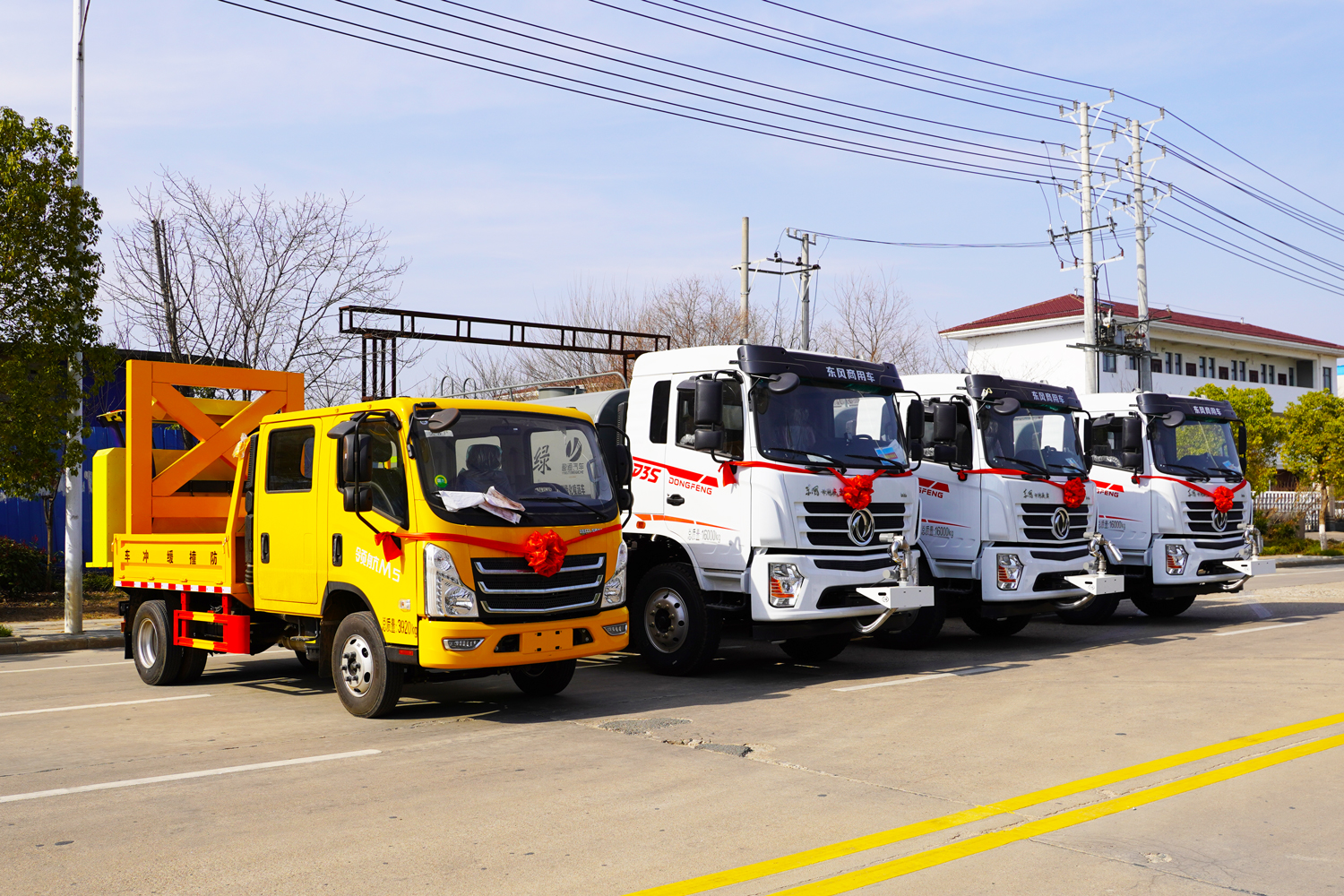 CLT5163GPSFV6型绿化喷洒车D3S 等四台批量发车