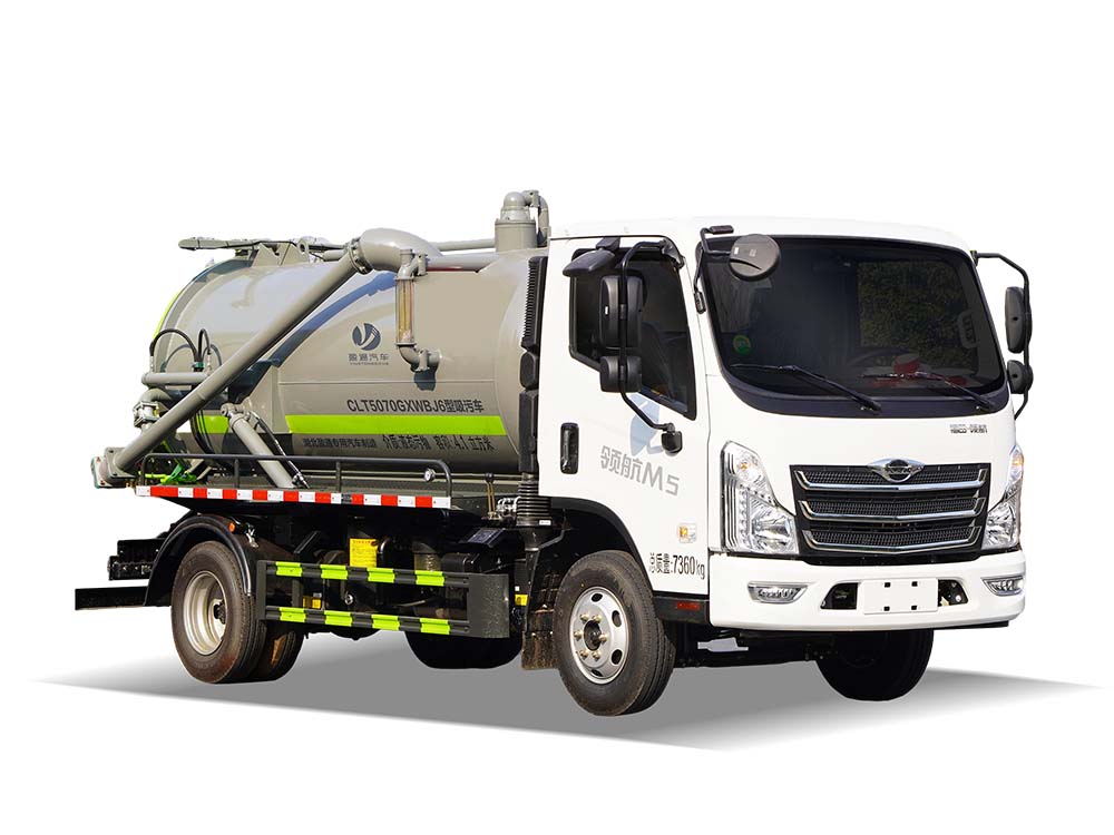 CLT5070GXWBJ6型吸污车 领航M5